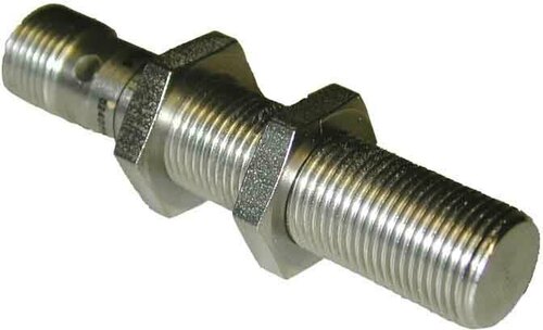 Sensopart 10mm, M18 bündig, PNP N.O. Stecker M12 4-Pol. IT 18 BM-PSL4