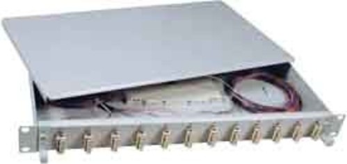 EFB-Elektronik Spleissbox, bestückt 24xSCD-ST 50/125 B70106.48 EFB-Elektronik Spleissbox, bestückt 24xSCD-ST 50/125 B70106.48