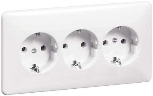 Peha Steckdose SCHUKO 3-fach ch, reinweiß D 6513.02