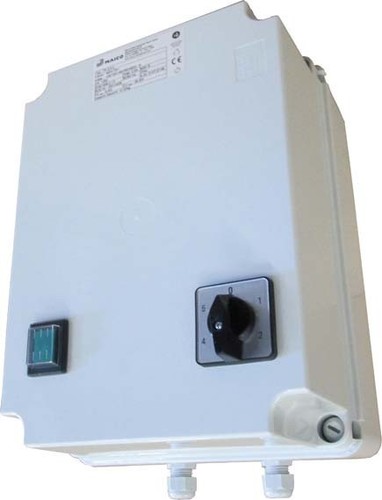 Maico 5-Stufentransformator Drehstrom max.0,4A TR 0,4-2 Maico 5-Stufentransformator Drehstrom max.0,4A TR 0,4-2