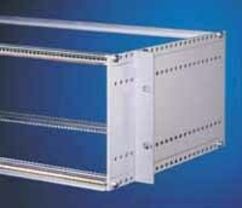 Heitec Befestigungsflansch 19" tiefenvers. EB 11HE 3684.632