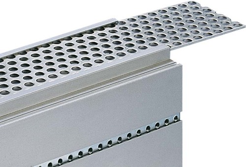 Heitec Kassetten-Deckblech belüft. LP220mm 14TE 3685.697