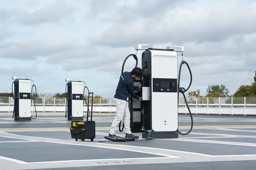 ABL GmbH E-Mobility Inbetriebnahmepaket für Supernova 100000653 ABL GmbH E-Mobility Inbetriebnahmepaket für Supernova 100000653