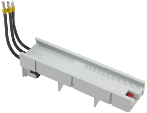 Mersen Geräteadapter Breite 45mm Anschluss 3x6mmq 1.000.786 Mersen Geräteadapter Breite 45mm Anschluss 3x6mmq 1.000.786