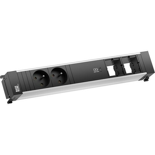Bachmann Einbausteckdose L 2xUTE 1xUSB 916.532
