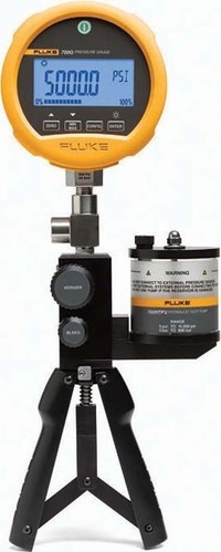 Fluke Manometerkalibrator 0,4psi/28mbar FLUKE-700G01
