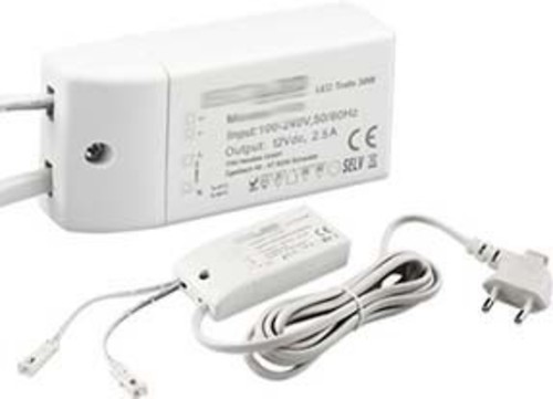 Scharnberger+Hasenbein LED Trafo 12V/DC 0-30W 2 female Buchsen 31946