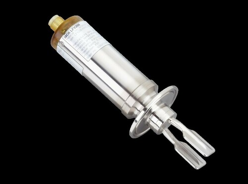 Sick Füllstandsensor LFV200-XAHRMTPM