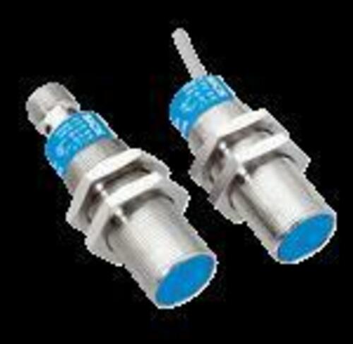 Sick Näherungssensor magnetisch MM18-00APS-ZUA