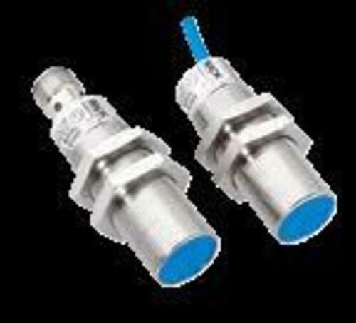 Sick Näherungssensor magnetisch MM18-70A-N-ZC0