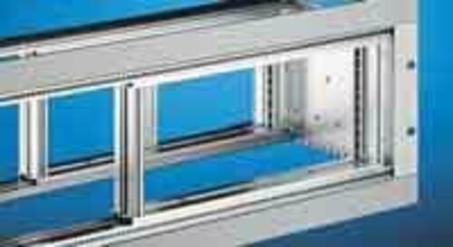 Heitec Türeinbaublende 1/2 19" 3634.060 (VE2)