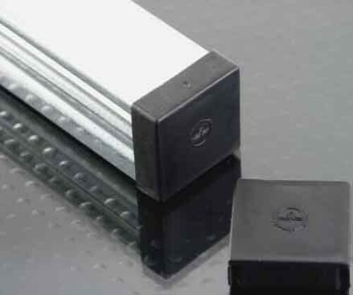 Pflitsch Endkappe 30x30mm schwarz PIK EK 30/30 TPE Pflitsch Endkappe 30x30mm schwarz PIK EK 30/30 TPE
