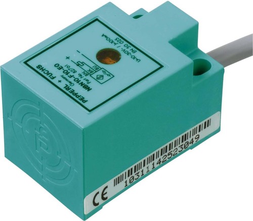 Pepperl+Fuchs Fabrik Sensor,ind.,25x38.5,Kabel DC,pnp,no,sn=10mm,nb NBN10-F10-E2