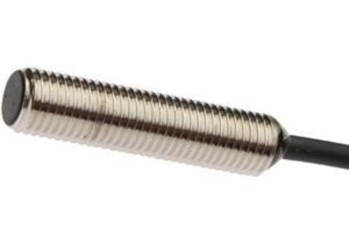 Ipf Electronic Sensor Induktiv, M8x1 33lang bündig Sn: 2 IB08C127