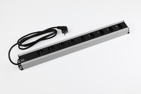 Bachmann Handwerkerleiste 9fach ohne Schalter,2m Zul 300.001