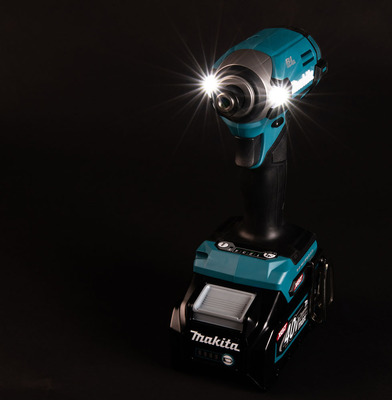 Makita Akku-Schlagschrauber 40V max. / 2,0 Ah TD003GA202