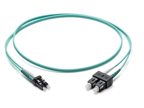 Corning LWL-Pat. E2000(APC)/LC OS2 3m gelb F04LA02G2Z20003M