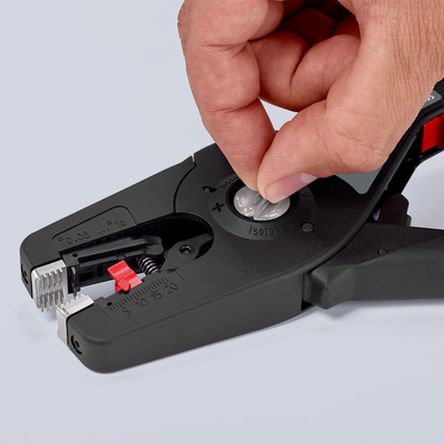 Knipex-Werk AutomatischeAbisolierzange 12 52 195