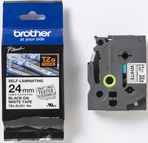 Brother Schriftband 24mm weiß/sw selbstlamin.8m TZe-SL251