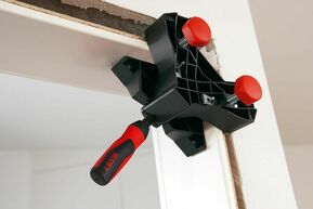 BESSEY Winkel-Türfutter- Richtzwinge WTR