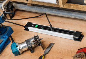 Bachmann Steckdosenleiste 6xCEE7/3 1xSPD-Plus BM005925