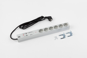 Bachmann 19Zoll Steckdosenleiste 6f Schutzk.,1xGVS,alu 333.402