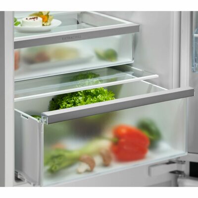 Electrolux AEG MDA EB-Kühl/Gefrierkombi Ecoline,Festtür OSC7C181DC